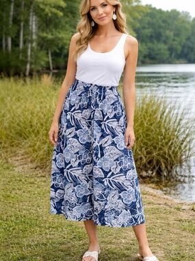 Truly Yours Blue Floral Tropical Pull On Midi Skirt